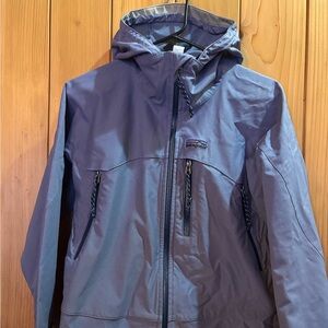 Patagonia Women’s windbreaker jacket size medium